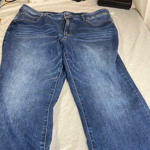 Maurices Women's Denim Jeans. Size 20W. 31Length